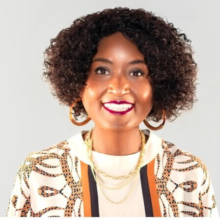 Momentum- Andrea Headshot 2023 Momentum- Andrea Headshot 2023